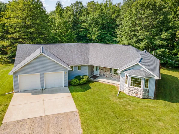 4037 Lalonde Rd, Standish, MI 48658