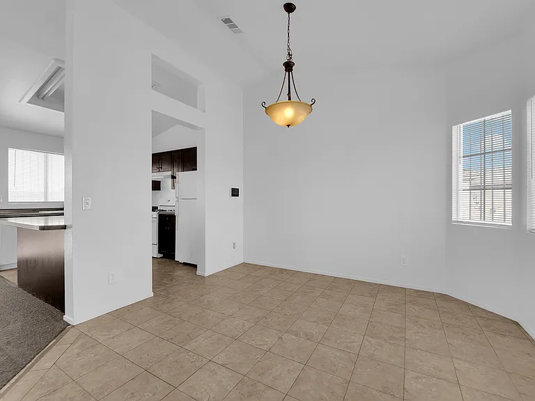 833 Camden Yard Ct — Photo 6