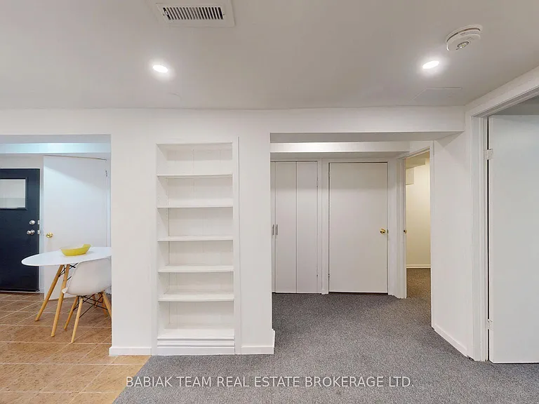 57 Parkway Ave — Photo 16
