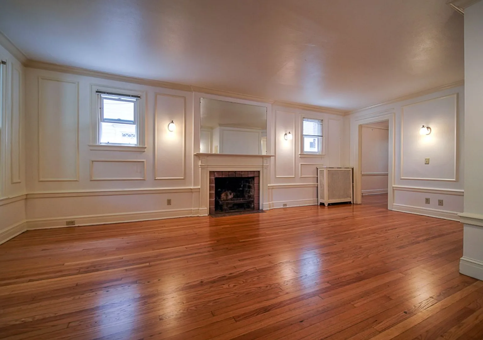 412 — Photo 2