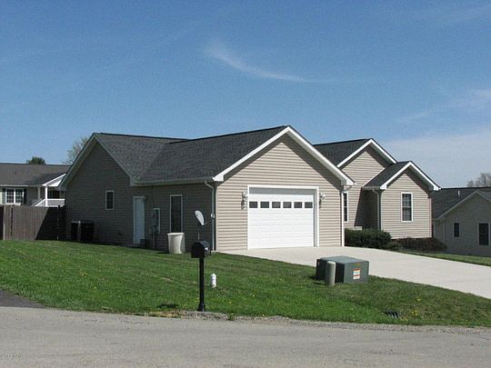 2nd image of 108 Mary Christina Way