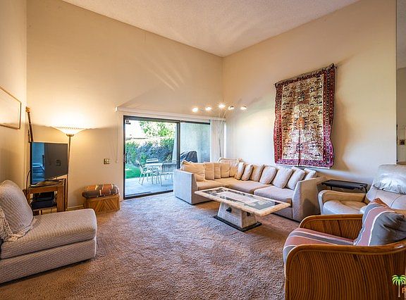 5th image of 1252 S Tiffany Cir