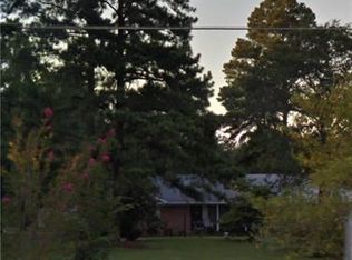 1245 Vass Rd, Spring Lake, NC 28390