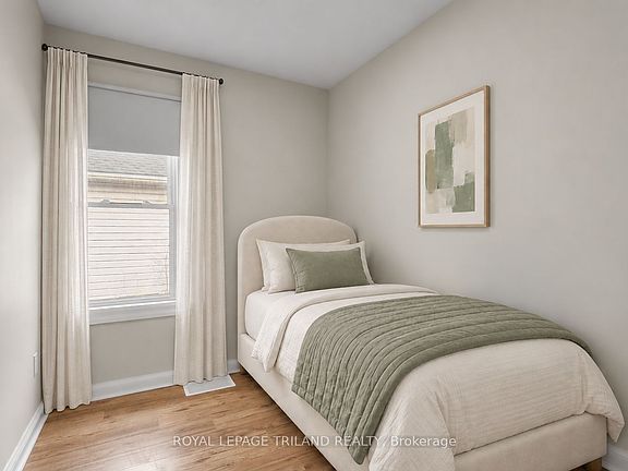 5th image of 1324 Brydges St #A