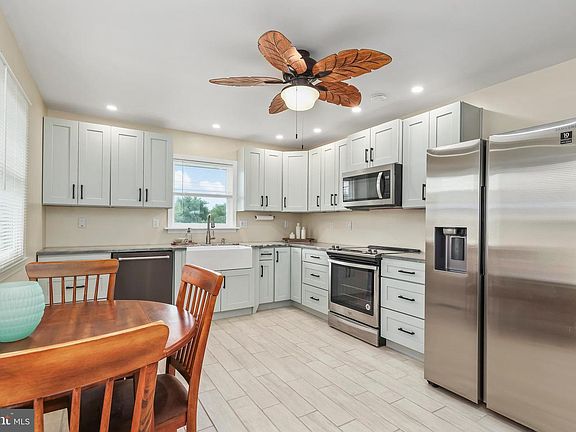 5th image of 189 Newton St