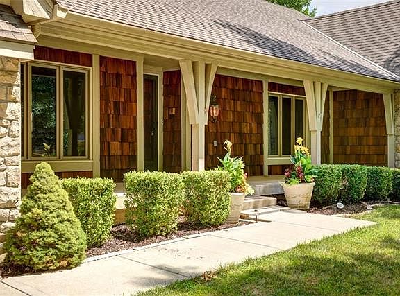 4th image of 10021 Mackey Cir