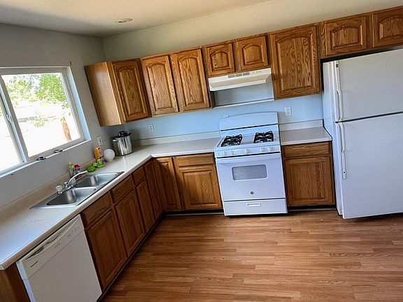 2nd image of 1371 S Riverview Dr #B