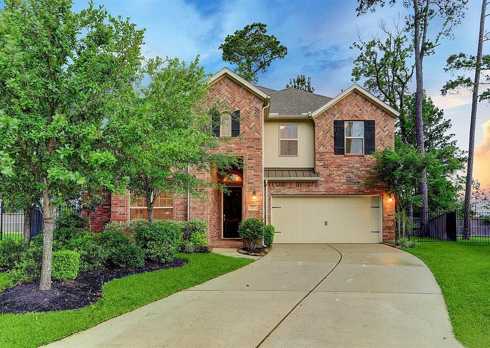 1st image of 51 Whispering Thicket Pl