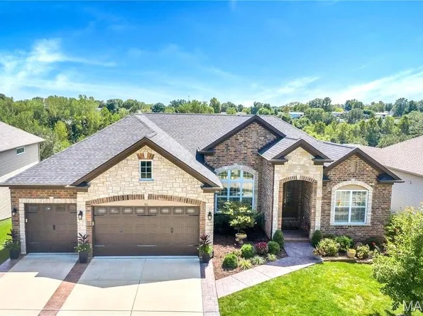342 Harbor Bluff Dr, Fenton, MO 63026