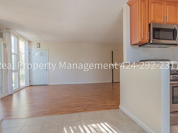 4th image of 8013 Blackburn Ave APT 1