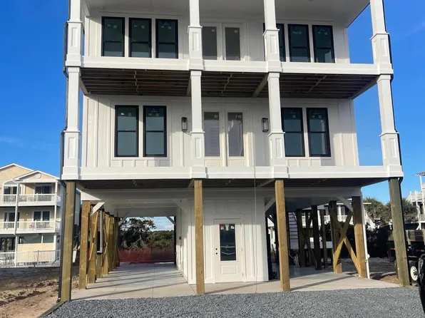 1040 Ocean Boulevard W, Holden Beach, NC 28462