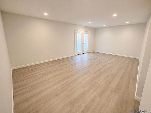 3rd image of 208 Aristotle Dr