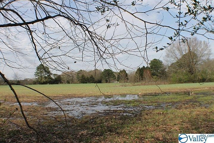 2nd image of 2684 County Road 257