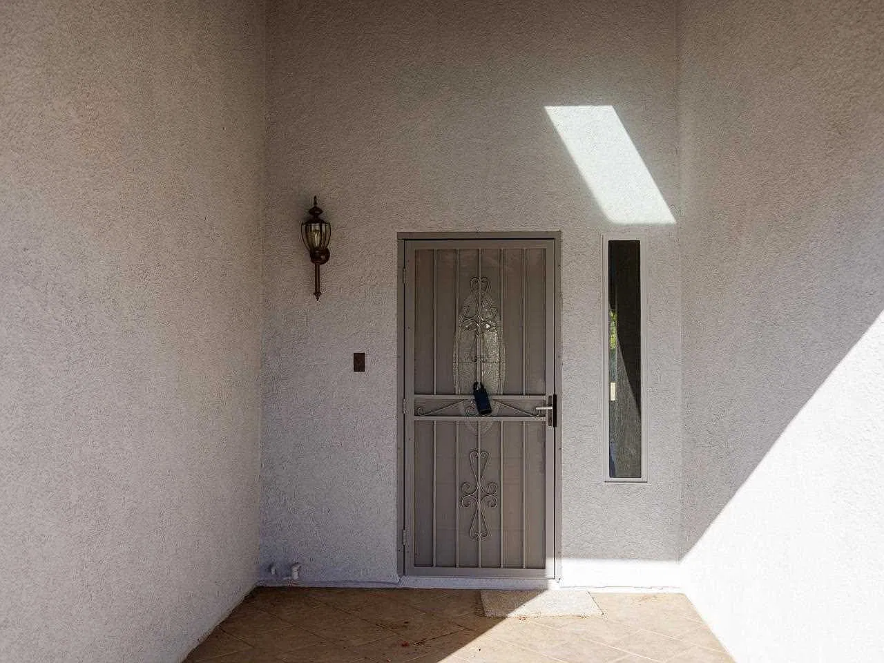 3 bed, 2.0 bath, 1496 sqft, $1,850 — Photo 3