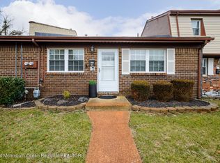92 Greenwood Loop Rd, Brick, NJ 08724