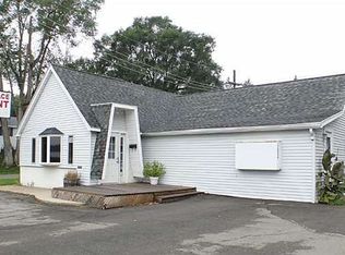 5390 Elizabeth Lake Rd, Waterford, MI 48327