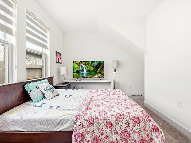 21646 Laggan Cliff Ln — Photo 29