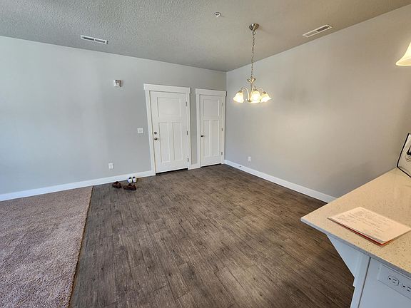4th image of 13536 S Poole Dr #203