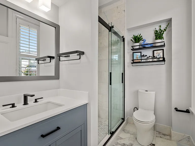 40 Chestnut St #2 — Photo 10