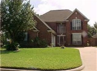 19503 Indian Hawthorn Dr, Houston, TX 77094
