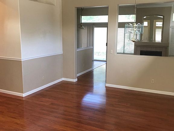 3rd image of 210 Thomas Dehaven Ln
