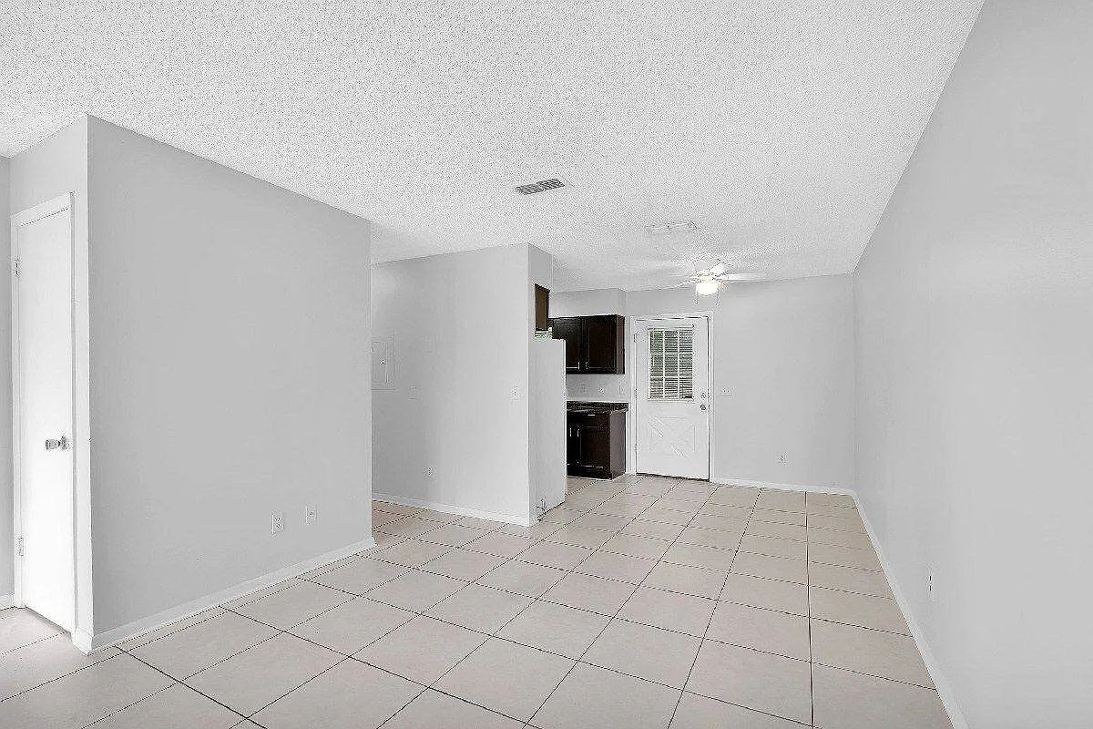 Palazzo TownHomes — Photo 4