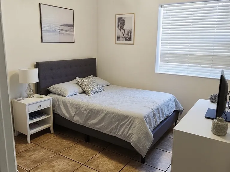 13715 El Rio Ln — Photo 7