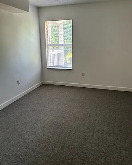 Overlook Apartments — Photo 15