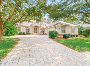 980 Oxford Dr, Saint Augustine, FL 32084