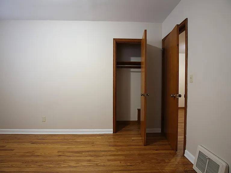 1626 W 3rd Ave #C — Photo 6