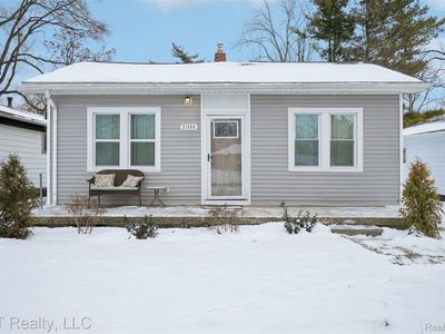 21560 Poinciana St, Southfield, MI, 48033