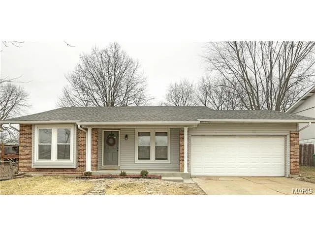 6 River Bluff Dr photo 1