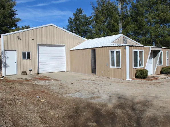 4747 Cadiz Rd, Princeton, KY 42445