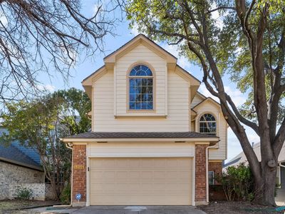1215 Lone Wolf Trl, Carrollton, TX, 75007