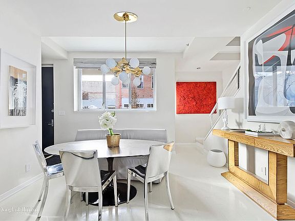 3rd image of 80 Metropolitan Ave Unit Thi