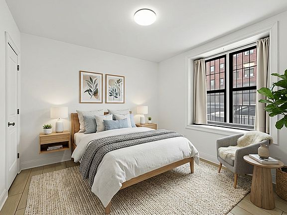 4th image of 364 Lincoln Pl APT A4