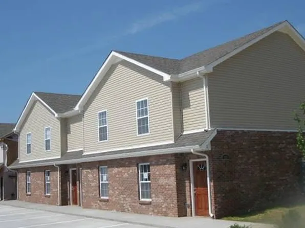 830 Professional Park Dr APT 13, Clarksville, TN 37040