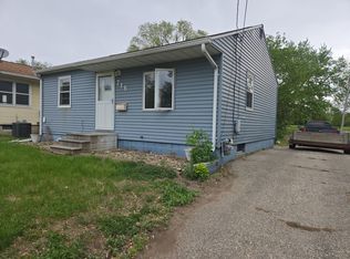716 Beech St, Waterloo, IA 50703