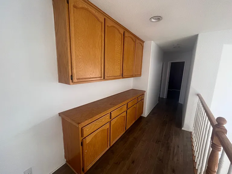 476 Somerset Cir — Photo 15