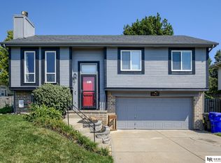 7421 N 82nd Ave, Omaha, NE 68122