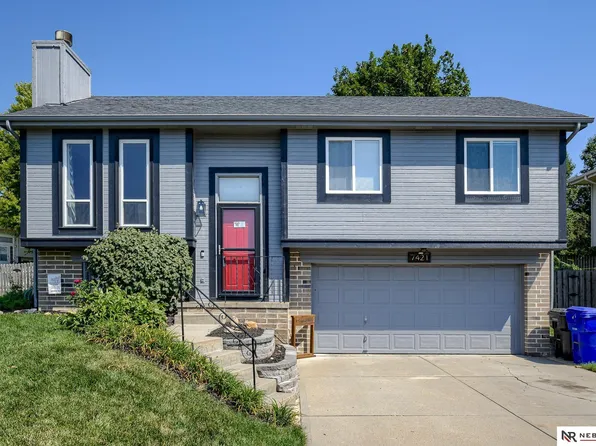 7421 N 82nd Ave, Omaha, NE 68122