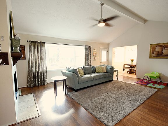 Main / Living Room