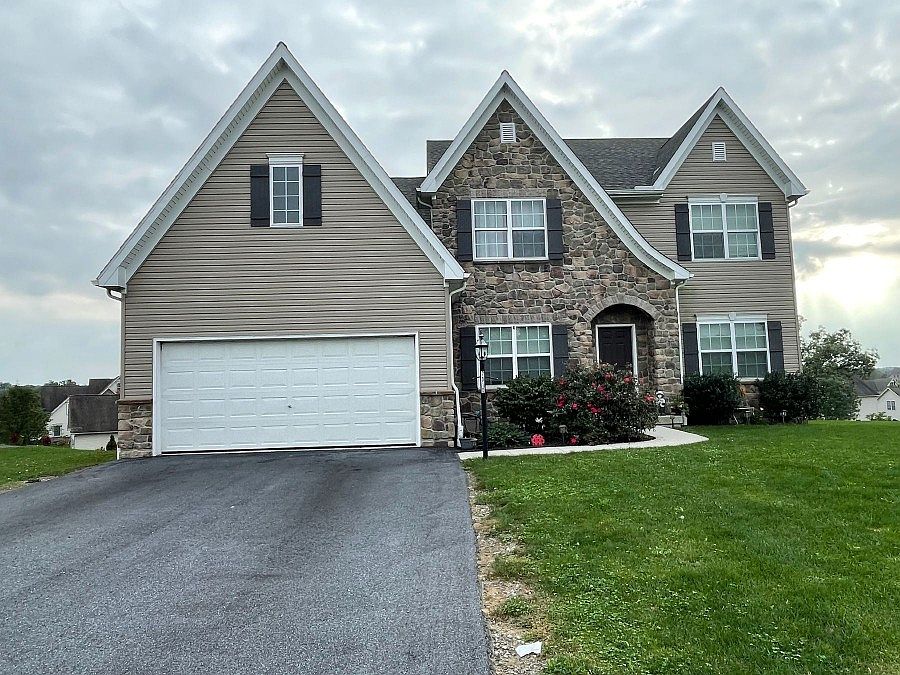 7310 Stoneridge Cir, Harrisburg, PA 17112 | Zillow