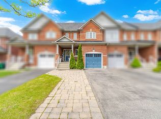100 Burnstown Cir, Brampton, ON L6P 3M1