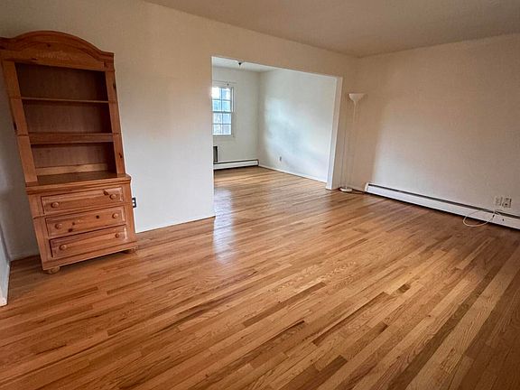 4th image of 364 Westwood Ave APT 48