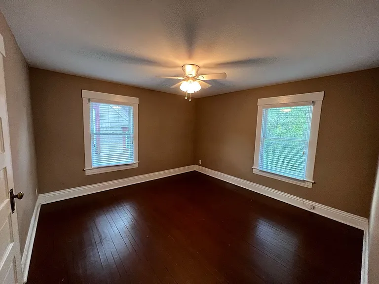 2831 Westminster Ct — Photo 9