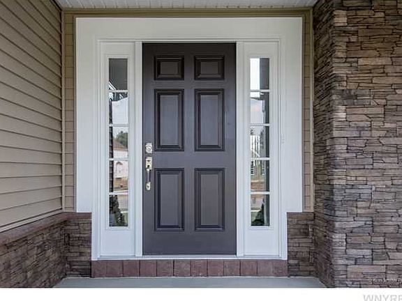 2nd image of 16 Silent Meadow Ln
