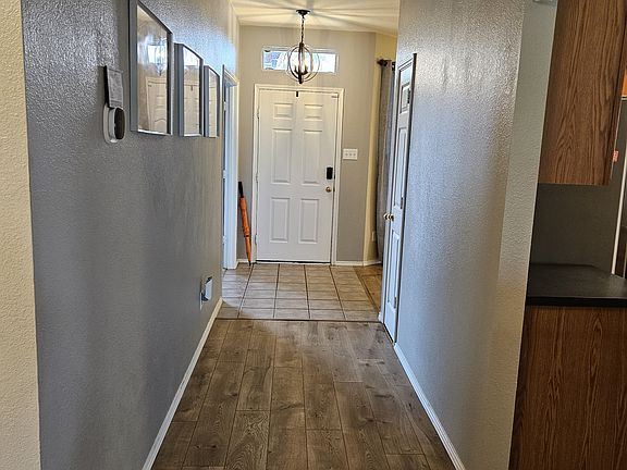 4th image of 1908 Juniper Dr