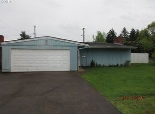 715 Ascot Dr, Eugene, OR 97401