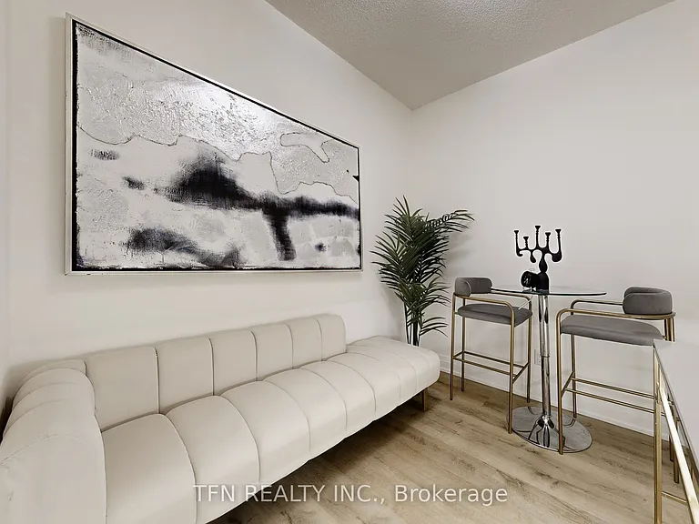 75 N Park Rd S #307 — Photo 15